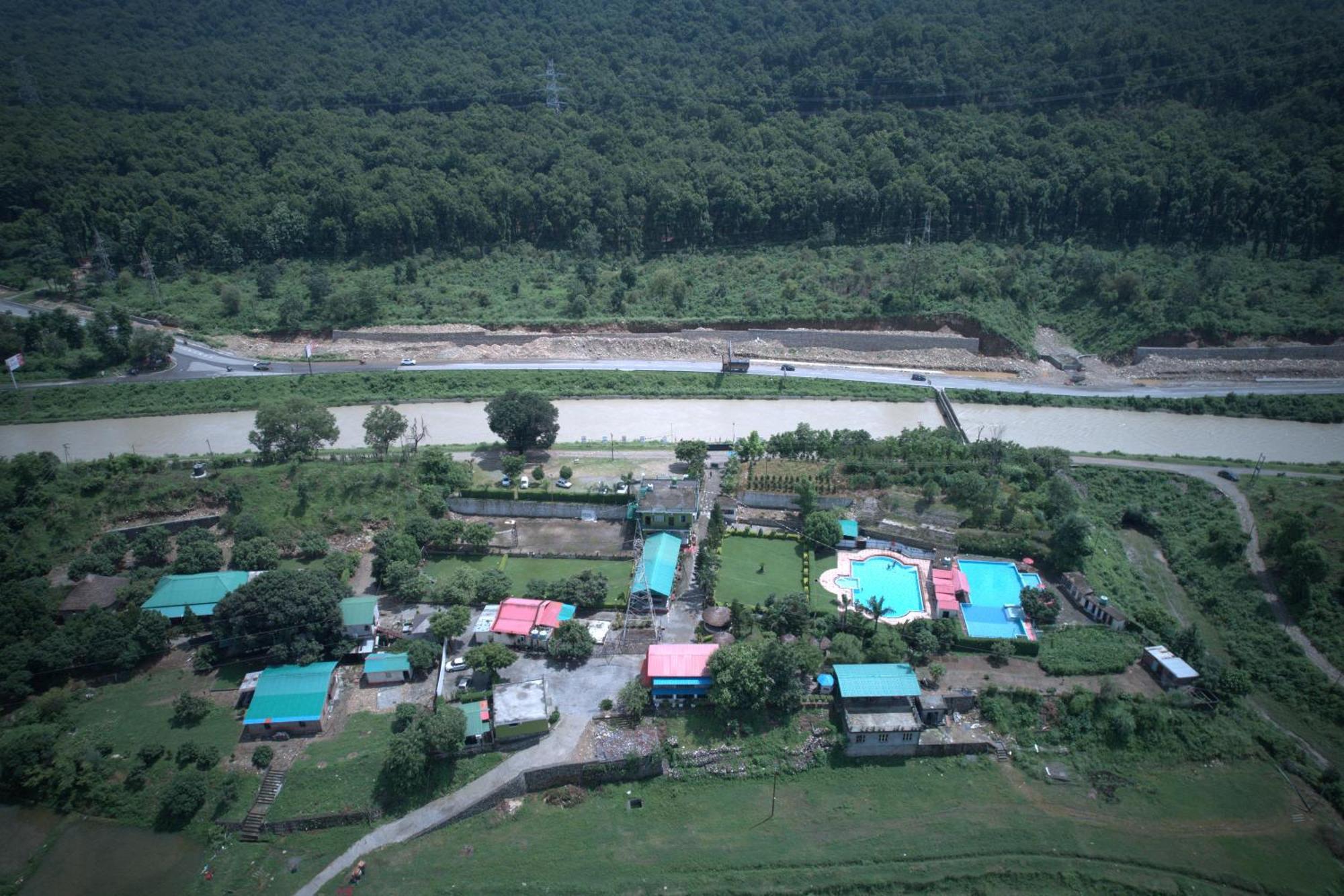 River View 4*