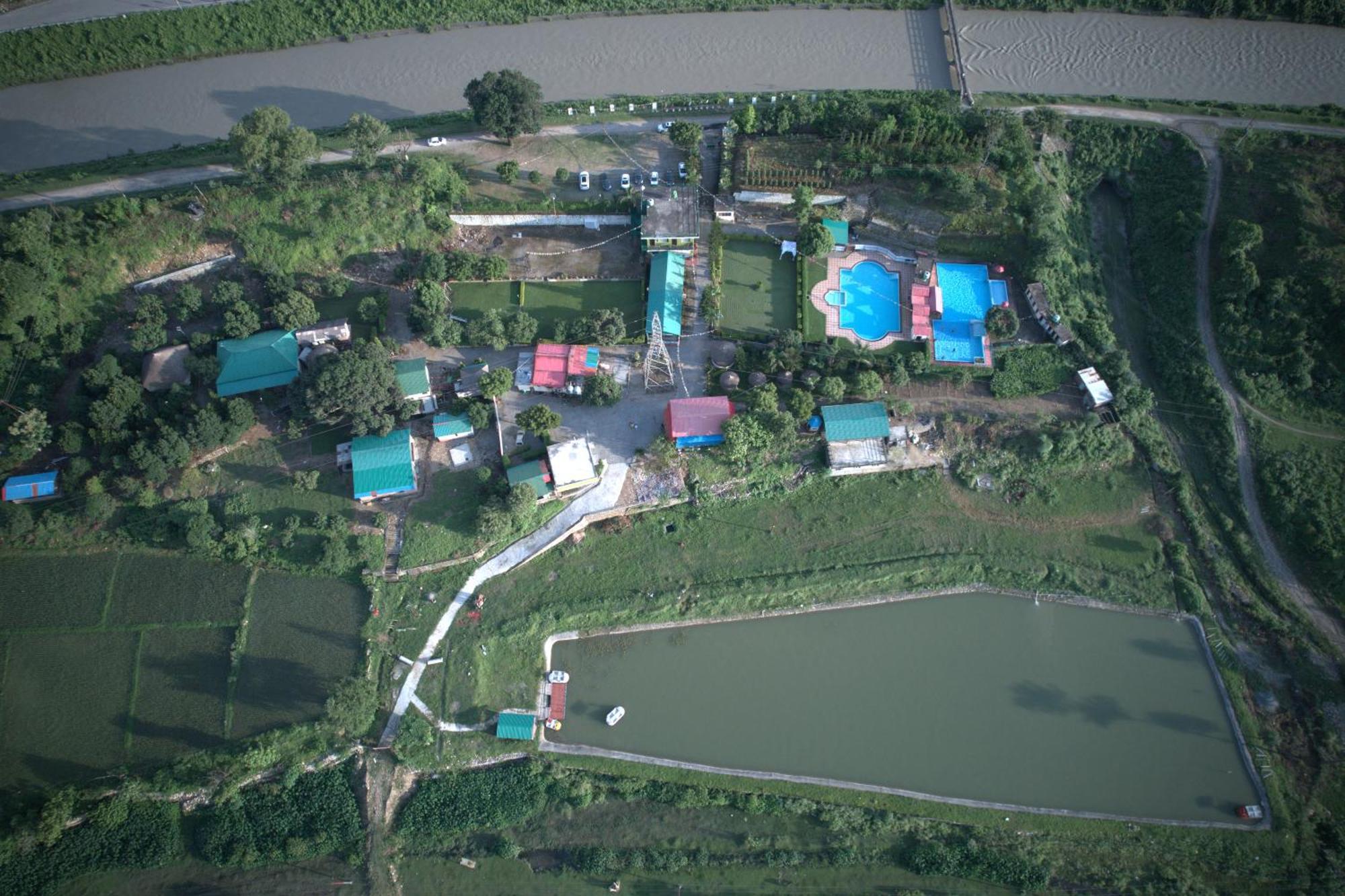 River View Resort 4*