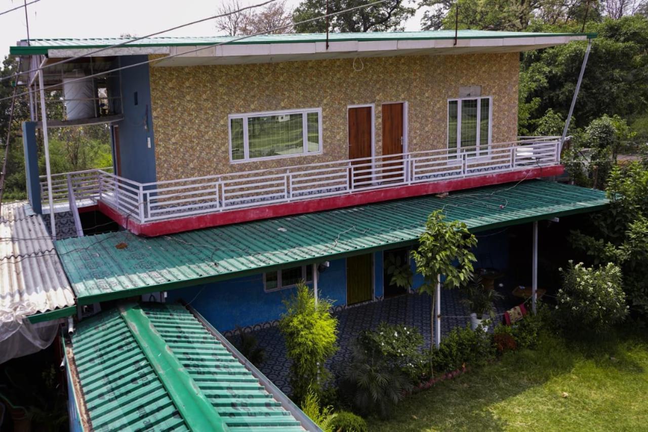 Flying View And Restaurant * Dehradun