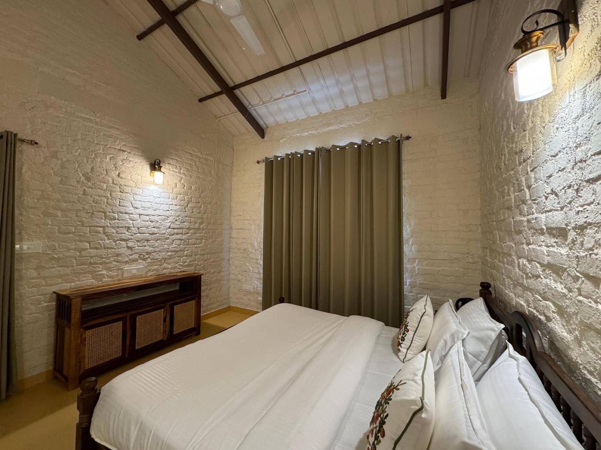 Villa Cliff House, 3br Lux 2km To Rajpur Road *