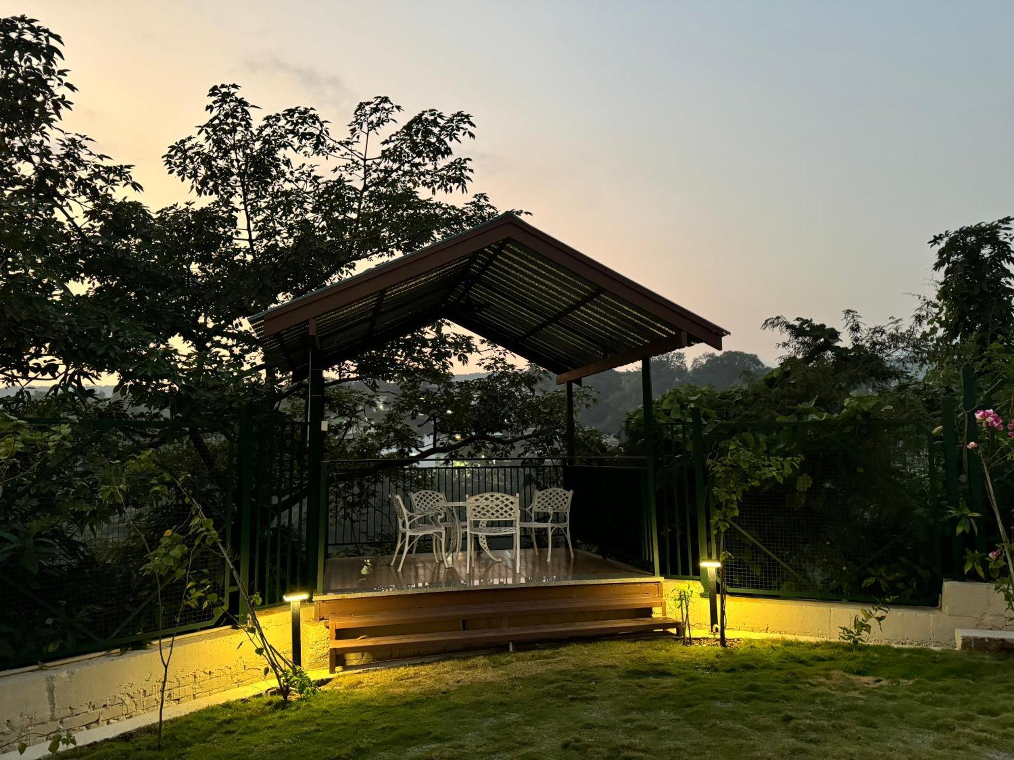 Villa Cliff House, 3br Lux 2km To Rajpur Road Dehradun