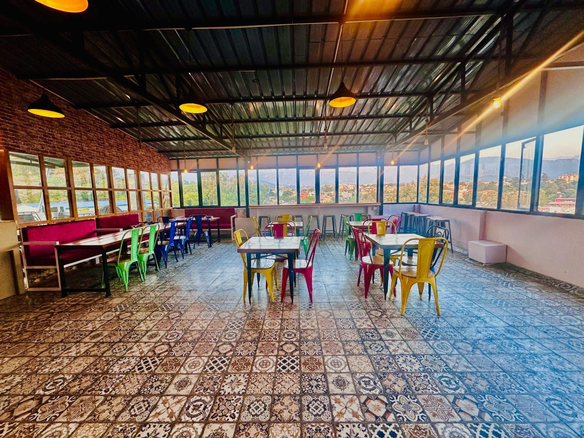Royal Orbit By Arony Hospitality 3* Dehradun