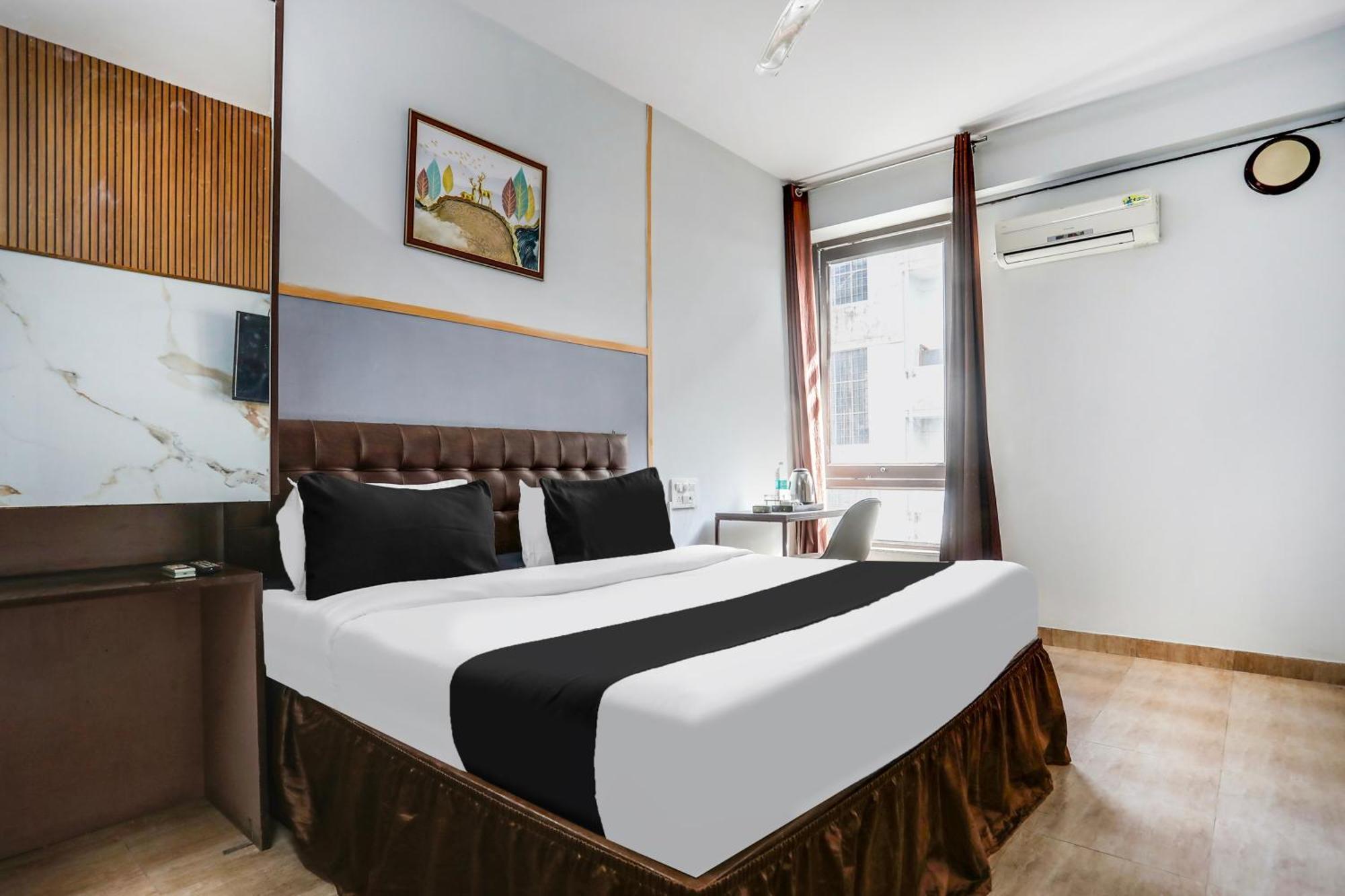 Super O Isbt Hotel