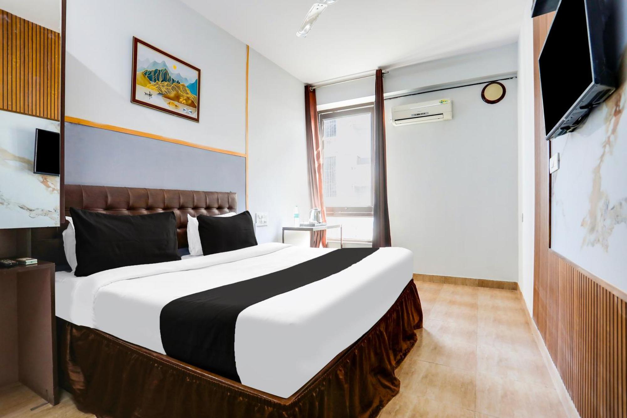 Hotel Super O Isbt