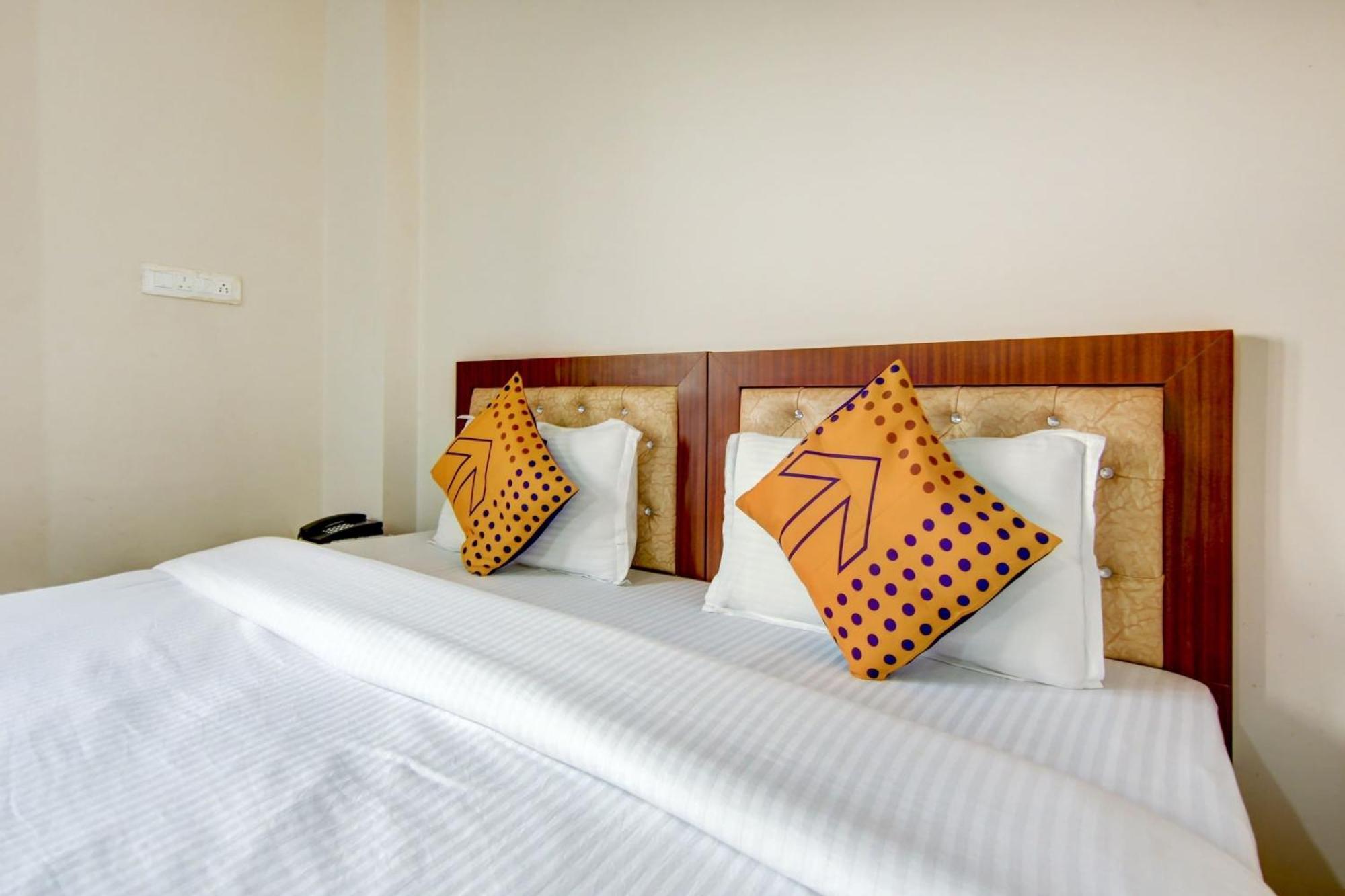Spot On Chandra's Hotel