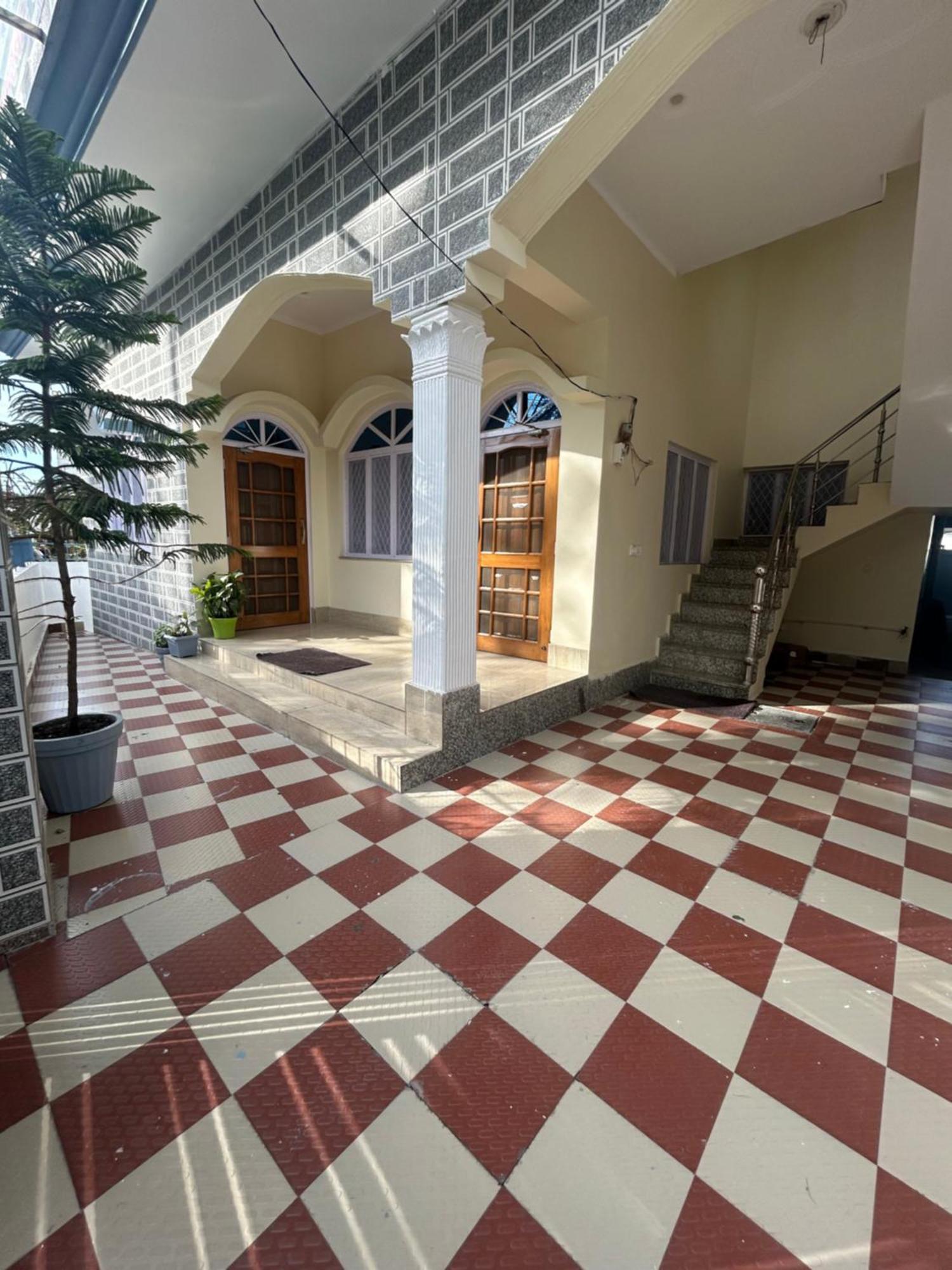 Gaharwar Homestay Dehradun