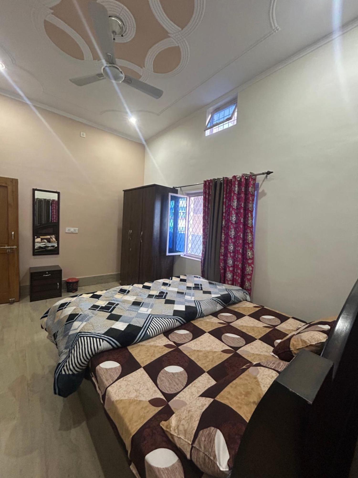 Gaharwar Dehradun