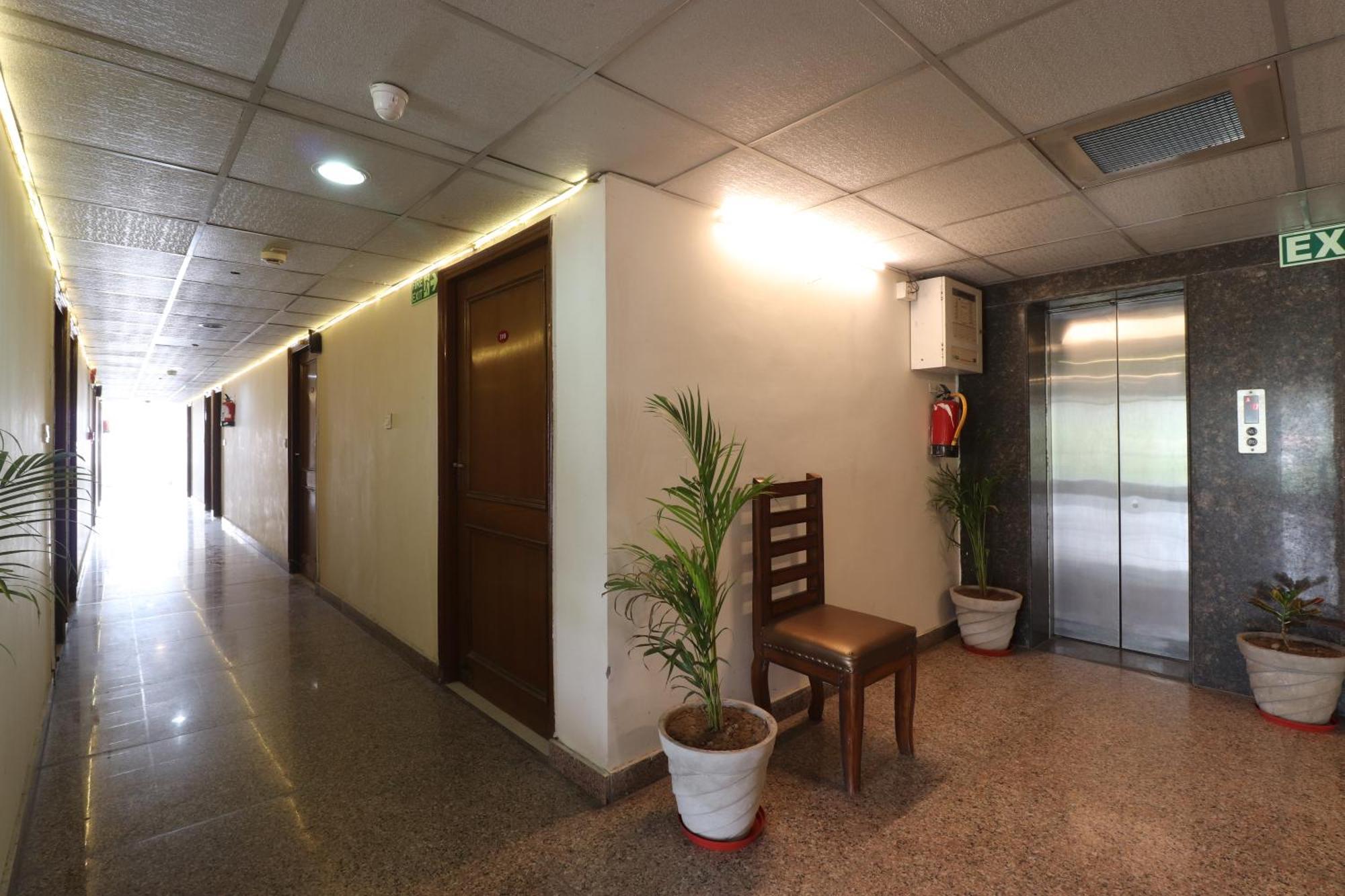 Hotel Krb Paradise Isbt Dehradun