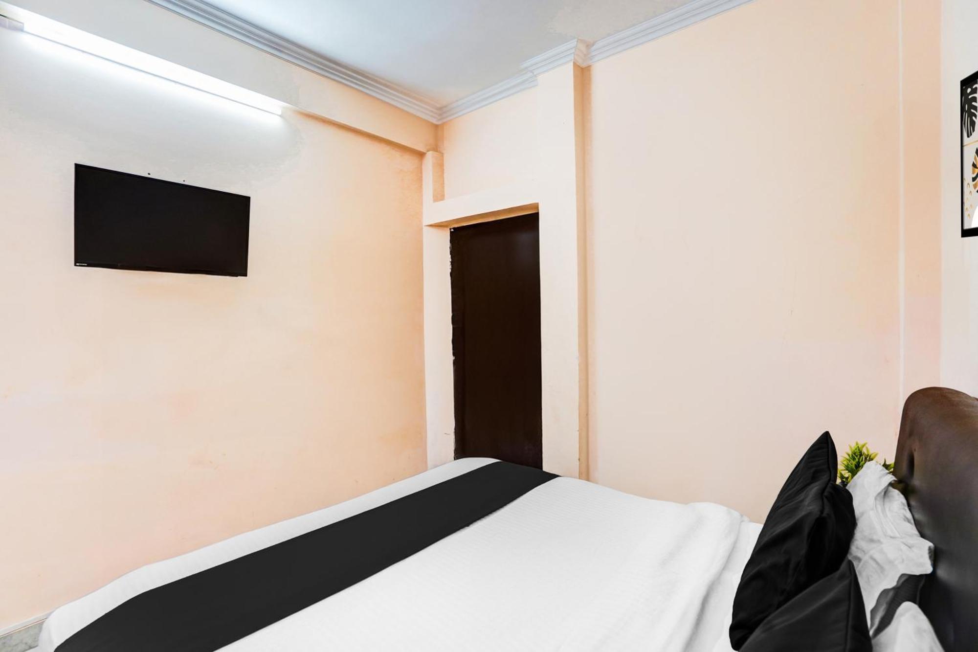 Hotel Super O Tyagi Road Near Chowk Dehradun