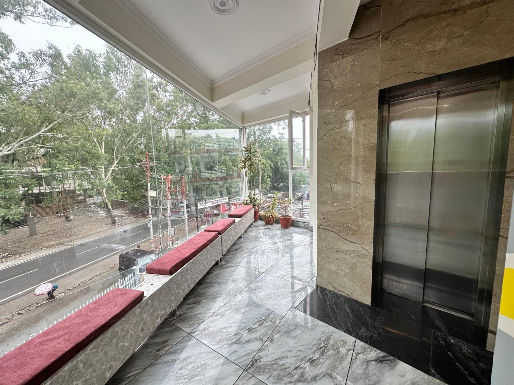 Hotel Clover By Arony Hospitality