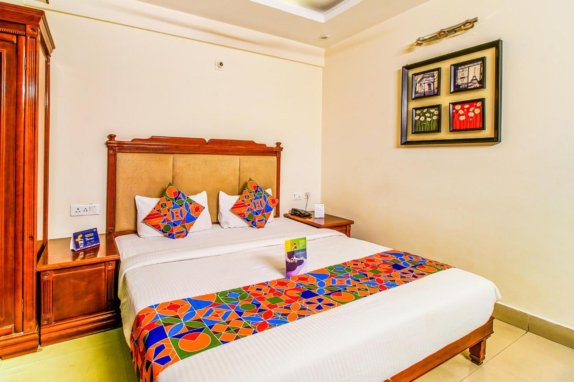 Fabhotel Kenil Star Hotel