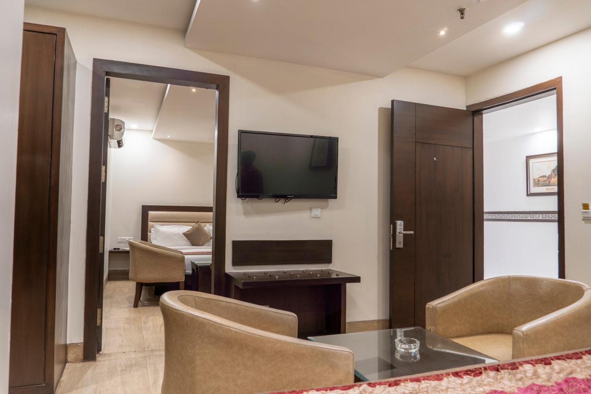 Palace Hotel 3*
