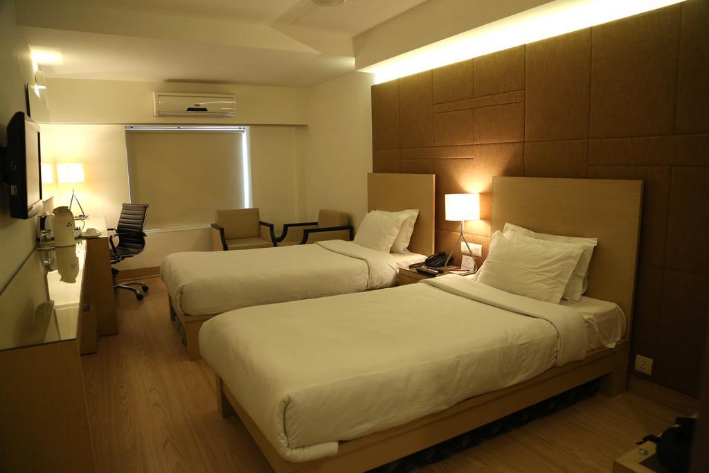 President Hotel 2*