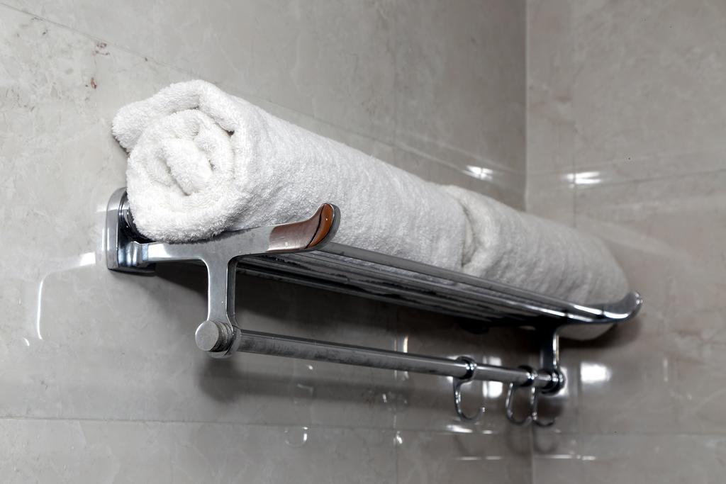 Classic International Hotel 3*