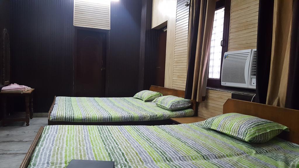 Hotel Gokul