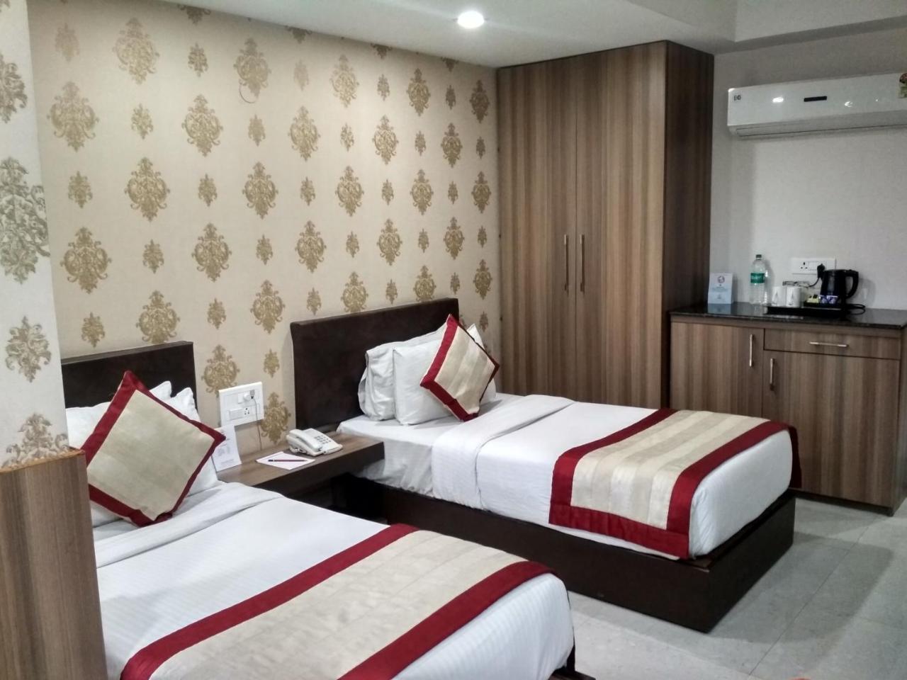 Gold Stone Comfort Hotel Dehradun