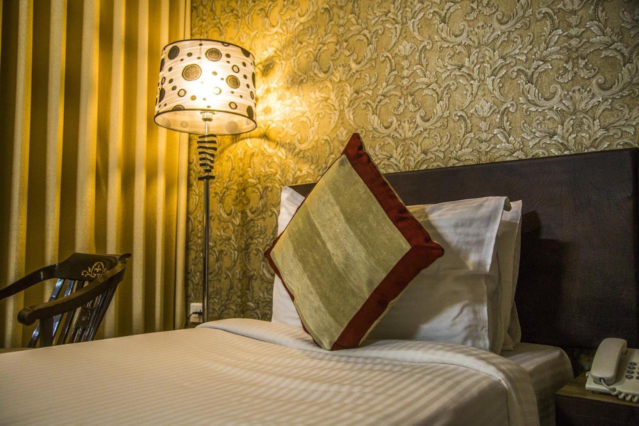 Gold Stone Comfort Hotel 3*