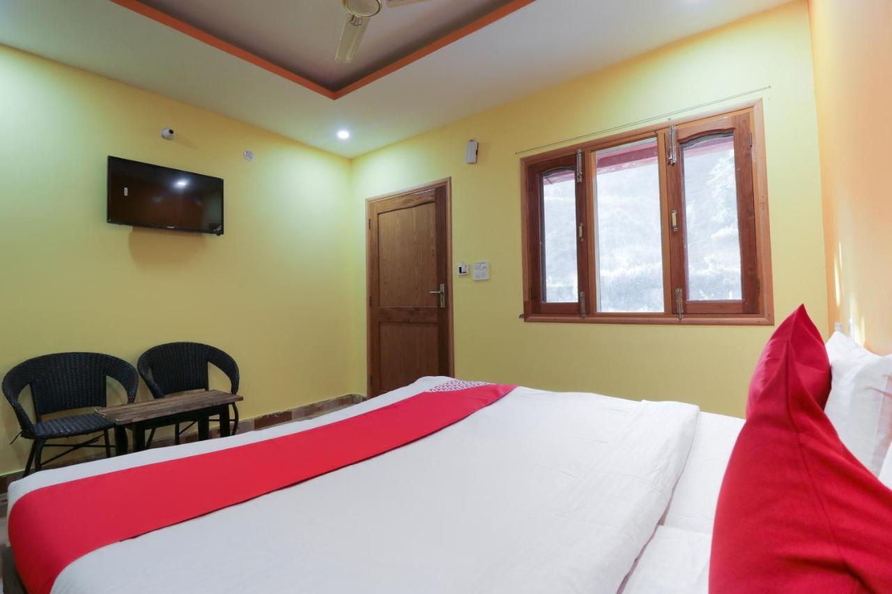 Oyo 65896 Blue Raven Hotel 3*